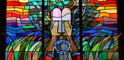 Jesus As The High Priest In Heavenly Temple (rev. 1:10-13)