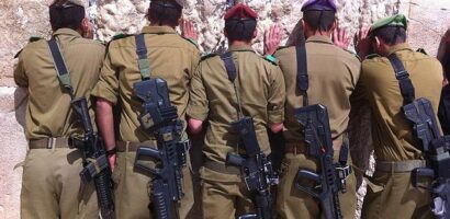 O Que Soldados Israelenses Têm Em Comum Com A Mulher Em Provérbios 31?